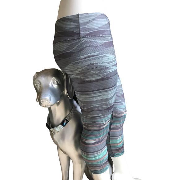 Prana Green Striped Yoga Cropped Leggings Women’s Size XL Style # W41180320 - Picture 2 of 9